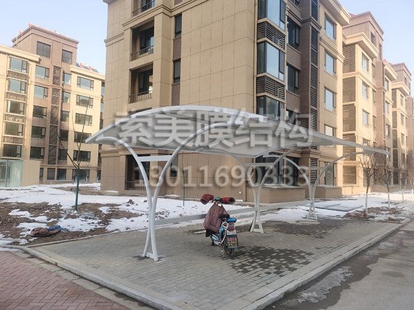 膜結(jié)構(gòu)車棚